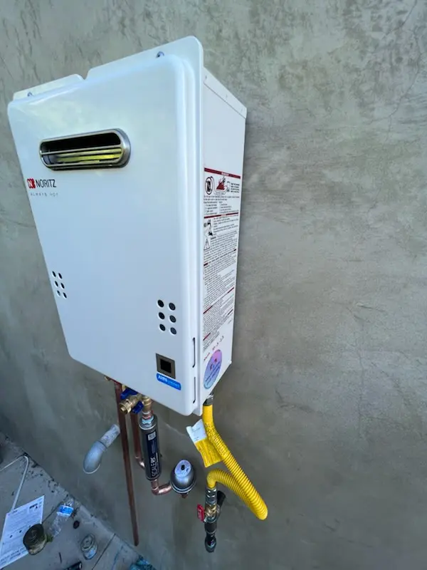 Tankless water heater installation for Evergreen Farms homes